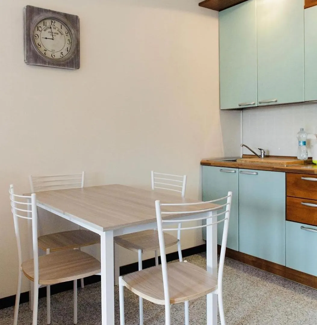 Perla Apartments Desenzano del Garda 0*,